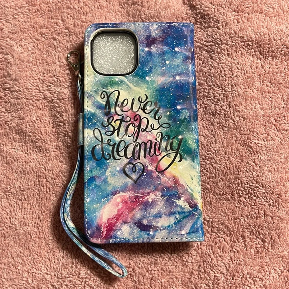 New Never Stop Dreaming iPhone 14 card phone case